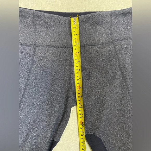 Lululemon Athletica 2 toned cropped leggings Sz 10 - Picture 4 of 6